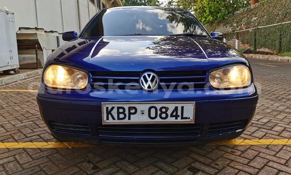 Nunua Ilio tumika Volkswagen Golf Bluu Gari ndani ya Nairobi nchini Nairobi