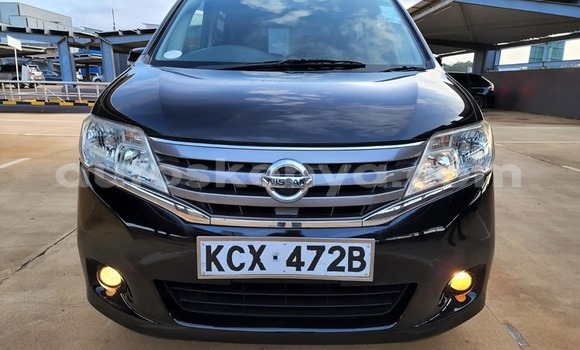 Nunua Ilio tumika Nissan Serena Nyeusi Gari ndani ya Nairobi nchini Nairobi