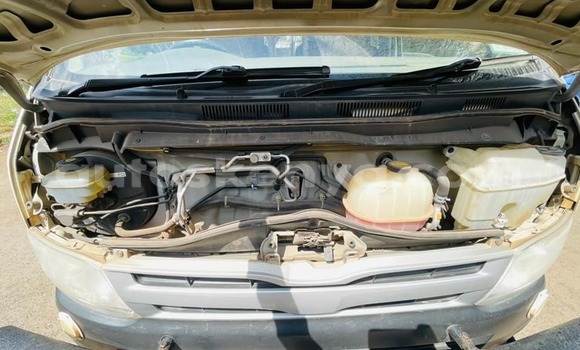 Buy Used Toyota Hiace White Car in Nairobi in Nairobi Buy Used Toyota Hiace White Car in Nairobi in Nairobi