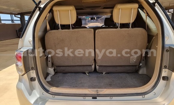 Buy Used Toyota Fortuner Beige Car in Nairobi in Nairobi Buy Used Toyota Fortuner Beige Car in Nairobi in Nairobi