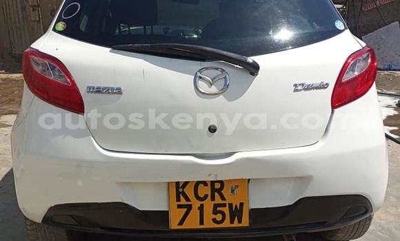 Nunua Ilio tumika Mazda Demio Nyeupe Gari ndani ya Nairobi nchini Nairobi Nunua Ilio tumika Mazda Demio Nyeupe Gari ndani ya Nairobi nchini Nairobi