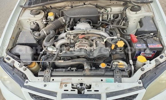 Nunua Ilio tumika Subaru Impreza Nyeupe Gari ndani ya Nairobi nchini Nairobi Nunua Ilio tumika Subaru Impreza Nyeupe Gari ndani ya Nairobi nchini Nairobi