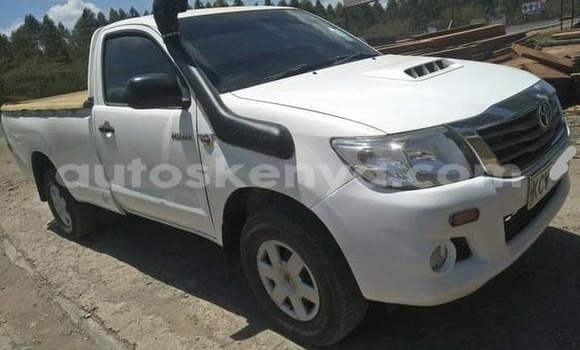 Nunua Ilio tumika Toyota Hilux Nyeupe Gari ndani ya Nairobi nchini Nairobi Nunua Ilio tumika Toyota Hilux Nyeupe Gari ndani ya Nairobi nchini Nairobi