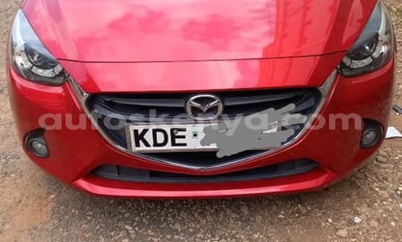 Oofamaa Mazda Demio Red Makiinaa iti Bungoma keessatti West Kenya keessatti