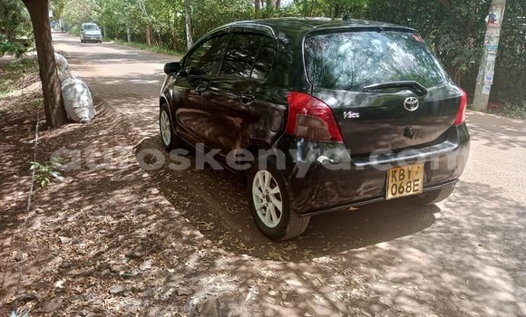Nunua Ilio tumika Toyota Vitz Nyeusi Gari ndani ya Nairobi nchini Nairobi Nunua Ilio tumika Toyota Vitz Nyeusi Gari ndani ya Nairobi nchini Nairobi