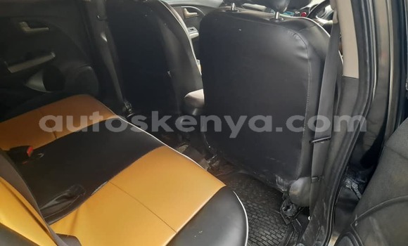 Nunua Ilio tumika Honda Insight Nyeusi Gari ndani ya Nairobi nchini Nairobi Nunua Ilio tumika Honda Insight Nyeusi Gari ndani ya Nairobi nchini Nairobi