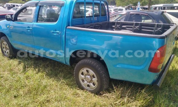 Nunua Ilio tumika Toyota Hilux Bluu Gari ndani ya Nairobi nchini Nairobi
