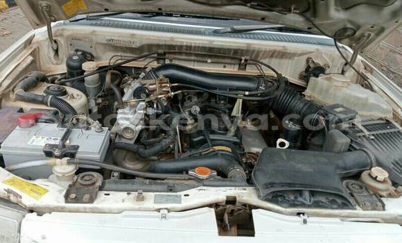 Nunua Ilio tumika Mitsubishi Pajero iO Nyeupe Gari ndani ya Nairobi nchini Nairobi Nunua Ilio tumika Mitsubishi Pajero iO Nyeupe Gari ndani ya Nairobi nchini Nairobi