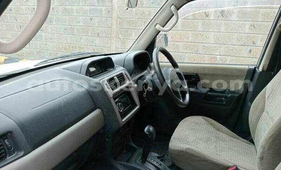 Nunua Ilio tumika Mitsubishi Pajero iO Nyeupe Gari ndani ya Nairobi nchini Nairobi Nunua Ilio tumika Mitsubishi Pajero iO Nyeupe Gari ndani ya Nairobi nchini Nairobi