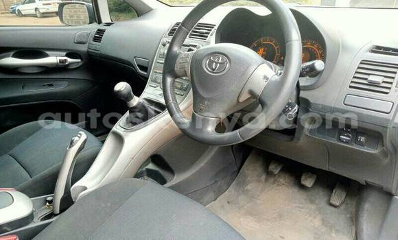 Nunua Ilio tumika Toyota Auris Fedha Gari ndani ya Nairobi nchini Nairobi Nunua Ilio tumika Toyota Auris Fedha Gari ndani ya Nairobi nchini Nairobi