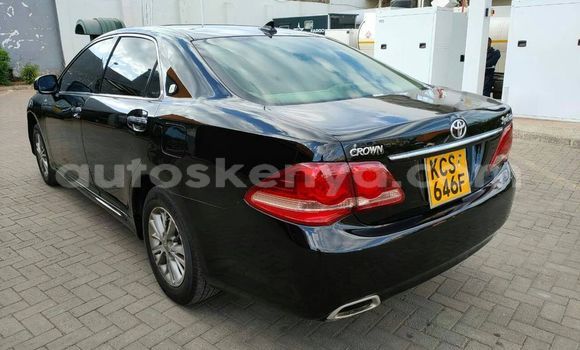 Nunua Ilio tumika Toyota Crown Nyeusi Gari ndani ya Nairobi nchini Nairobi Nunua Ilio tumika Toyota Crown Nyeusi Gari ndani ya Nairobi nchini Nairobi