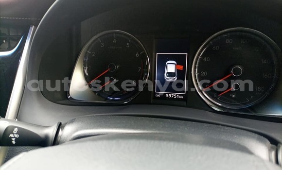 Nunua Ilio tumika Toyota Harrier Nyeupe Gari ndani ya Nairobi nchini Nairobi Nunua Ilio tumika Toyota Harrier Nyeupe Gari ndani ya Nairobi nchini Nairobi