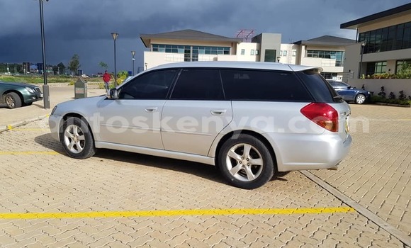 Nunua Ilio tumika Subaru Legacy Fedha Gari ndani ya Nairobi nchini Nairobi Nunua Ilio tumika Subaru Legacy Fedha Gari ndani ya Nairobi nchini Nairobi