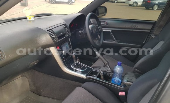 Nunua Ilio tumika Subaru Legacy Fedha Gari ndani ya Nairobi nchini Nairobi Nunua Ilio tumika Subaru Legacy Fedha Gari ndani ya Nairobi nchini Nairobi