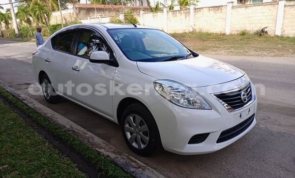 Nunua Ilio tumika Nissan tiida Nyeupe Gari ndani ya Nairobi nchini Nairobi Nunua Ilio tumika Nissan tiida Nyeupe Gari ndani ya Nairobi nchini Nairobi