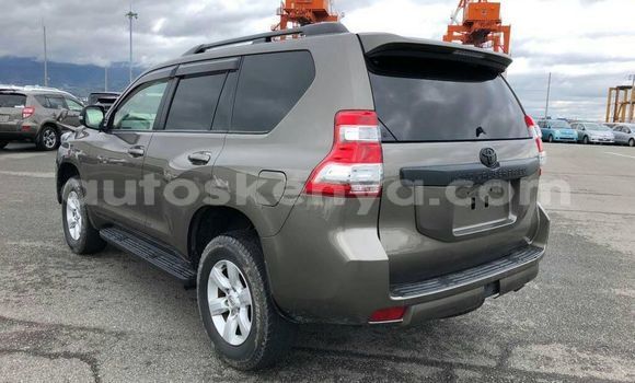 Nunua Ilio tumika Toyota Land Cruiser Prado Brown Gari ndani ya Nairobi nchini Nairobi Nunua Ilio tumika Toyota Land Cruiser Prado Brown Gari ndani ya Nairobi nchini Nairobi