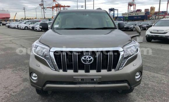 Nunua Ilio tumika Toyota Land Cruiser Prado Brown Gari ndani ya Nairobi nchini Nairobi Nunua Ilio tumika Toyota Land Cruiser Prado Brown Gari ndani ya Nairobi nchini Nairobi