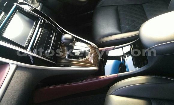 Nunua Ilio tumika Toyota Harrier Nyeusi Gari ndani ya Nairobi nchini Nairobi Nunua Ilio tumika Toyota Harrier Nyeusi Gari ndani ya Nairobi nchini Nairobi