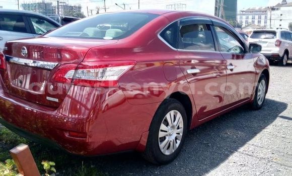 Nunua Ilio tumika Nissan Bluebird Nyekundu Gari ndani ya Nairobi nchini Nairobi