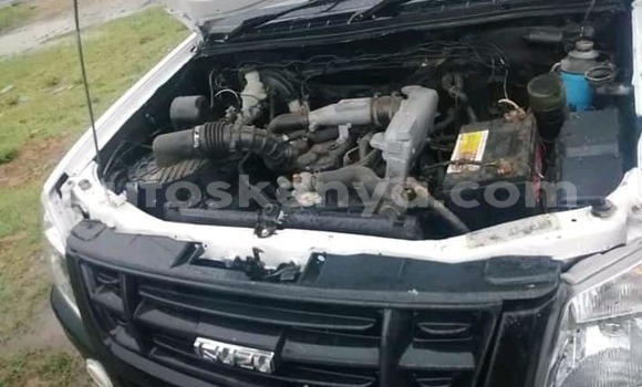 Nunua Ilio tumika Isuzu D–MAX Nyeupe Gari ndani ya Nairobi nchini Nairobi Nunua Ilio tumika Isuzu D–MAX Nyeupe Gari ndani ya Nairobi nchini Nairobi