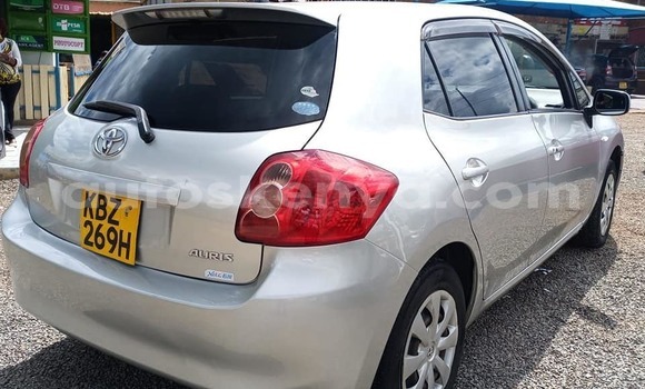 Nunua Ilio tumika Toyota Auris Fedha Gari ndani ya Nairobi nchini Nairobi Nunua Ilio tumika Toyota Auris Fedha Gari ndani ya Nairobi nchini Nairobi