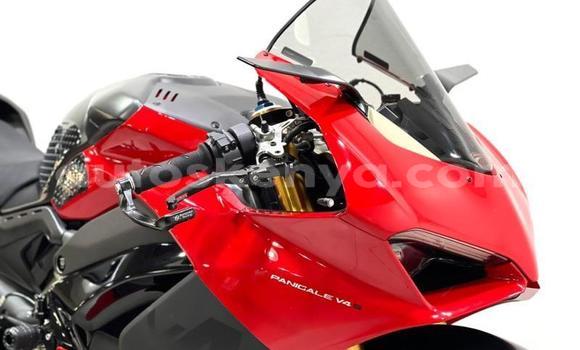Nunua Ilio tumika Ducati Panigale Nyekundu Bike ndani ya Nairobi nchini Nairobi Nunua Ilio tumika Ducati Panigale Nyekundu Bike ndani ya Nairobi nchini Nairobi