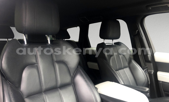 Nunua Ilio tumika Land Rover Range Rover Sport Nyeusi Gari ndani ya Nairobi nchini Nairobi Nunua Ilio tumika Land Rover Range Rover Sport Nyeusi Gari ndani ya Nairobi nchini Nairobi