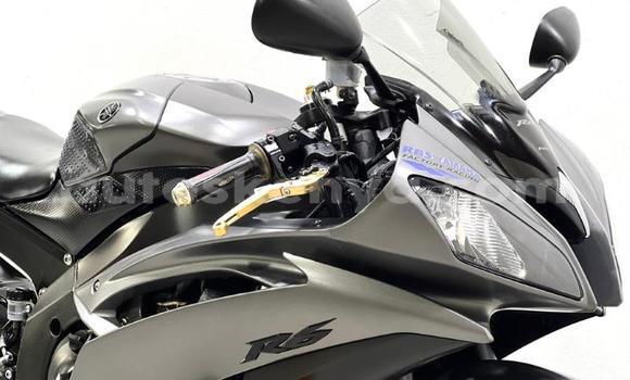 Nunua Ilio tumika Yamaha YZ Fedha Bike ndani ya Mombasa nchini Kenya ya Pwani Nunua Ilio tumika Yamaha YZ Fedha Bike ndani ya Mombasa nchini Kenya ya Pwani