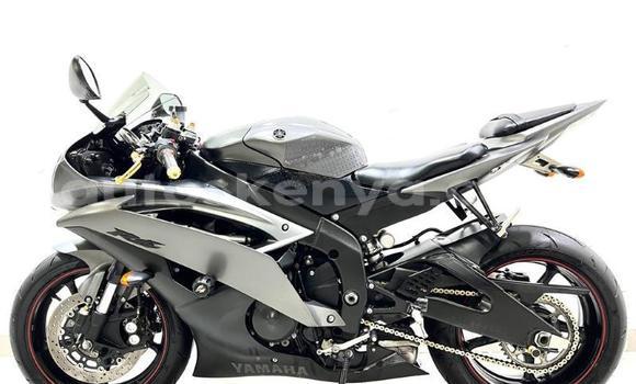 Nunua Ilio tumika Yamaha YZ Fedha Bike ndani ya Mombasa nchini Kenya ya Pwani Nunua Ilio tumika Yamaha YZ Fedha Bike ndani ya Mombasa nchini Kenya ya Pwani