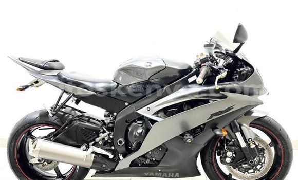 Nunua Ilio tumika Yamaha YZ Fedha Bike ndani ya Mombasa nchini Kenya ya Pwani Nunua Ilio tumika Yamaha YZ Fedha Bike ndani ya Mombasa nchini Kenya ya Pwani