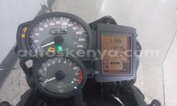 Nunua Ilio tumika BMW F 700 Nyeusi Bike ndani ya Mombasa nchini Kenya ya Pwani Nunua Ilio tumika BMW F 700 Nyeusi Bike ndani ya Mombasa nchini Kenya ya Pwani