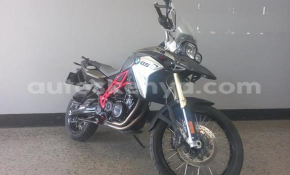 Nunua Ilio tumika BMW F 700 Nyeusi Bike ndani ya Mombasa nchini Kenya ya Pwani Nunua Ilio tumika BMW F 700 Nyeusi Bike ndani ya Mombasa nchini Kenya ya Pwani