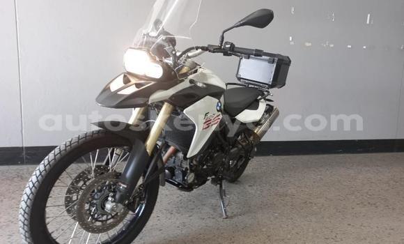 Nunua Ilio tumika BMW F 700 Nyeupe Bike ndani ya Nairobi nchini Nairobi Nunua Ilio tumika BMW F 700 Nyeupe Bike ndani ya Nairobi nchini Nairobi