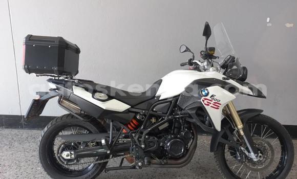 Nunua Ilio tumika BMW F 700 Nyeupe Bike ndani ya Nairobi nchini Nairobi Nunua Ilio tumika BMW F 700 Nyeupe Bike ndani ya Nairobi nchini Nairobi