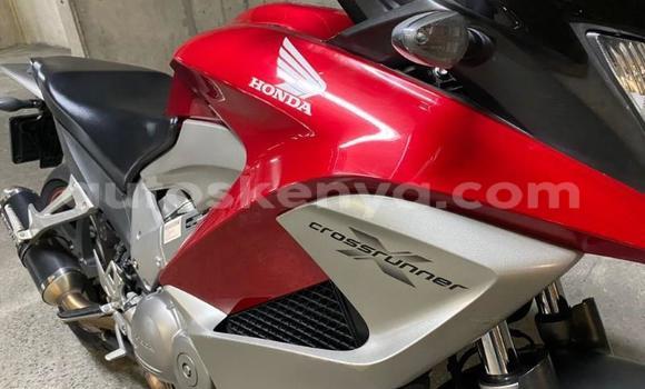 Nunua Ilio tumika Honda VFR Nyekundu Bike ndani ya Mombasa nchini Kenya ya Pwani Nunua Ilio tumika Honda VFR Nyekundu Bike ndani ya Mombasa nchini Kenya ya Pwani