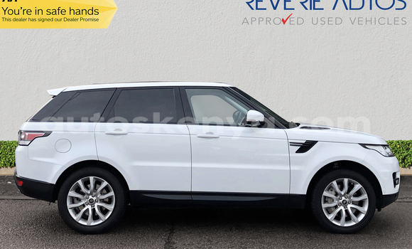 Nunua Ilio tumika Land Rover Range Rover Sport Nyeupe Gari ndani ya Nairobi nchini Nairobi Nunua Ilio tumika Land Rover Range Rover Sport Nyeupe Gari ndani ya Nairobi nchini Nairobi