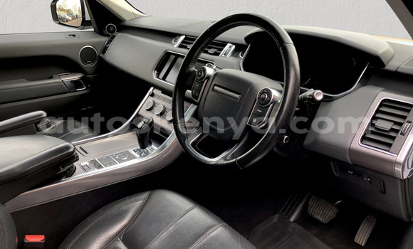 Nunua Ilio tumika Land Rover Range Rover Sport Nyeupe Gari ndani ya Nairobi nchini Nairobi Nunua Ilio tumika Land Rover Range Rover Sport Nyeupe Gari ndani ya Nairobi nchini Nairobi