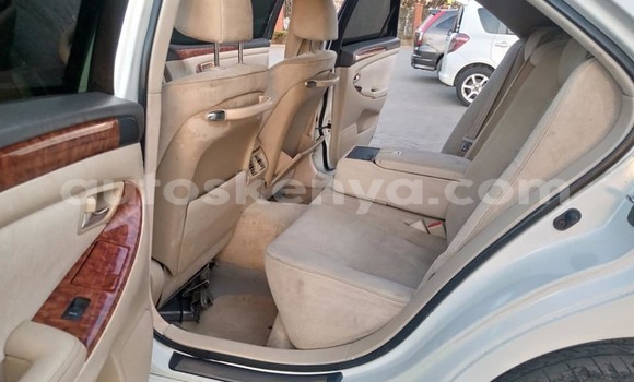 Buy Used Toyota Crown White Car in Nairobi in Nairobi Buy Used Toyota Crown White Car in Nairobi in Nairobi