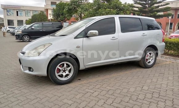 Nunua Ilio tumika Toyota Wish Fedha Gari ndani ya Nairobi nchini Nairobi