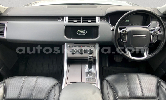 Nunua Ilio tumika Land Rover Range Rover Sport Nyeupe Gari ndani ya Nairobi nchini Nairobi Nunua Ilio tumika Land Rover Range Rover Sport Nyeupe Gari ndani ya Nairobi nchini Nairobi