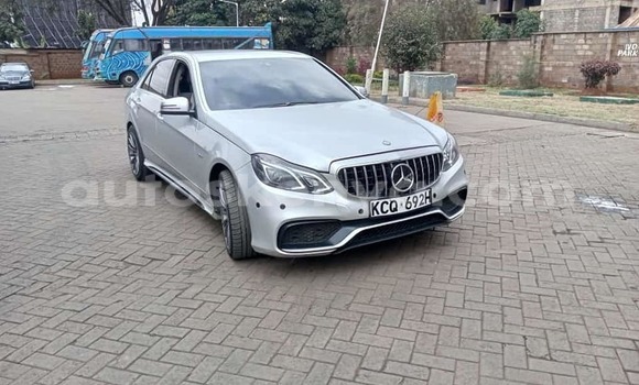 Buy Used Mercedes‒Benz E–Class Silver Car in Nairobi in Nairobi Buy Used Mercedes‒Benz E–Class Silver Car in Nairobi in Nairobi