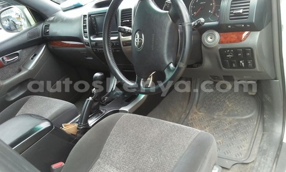 Buy Used Toyota Land Cruiser Prado White Car in Nairobi in Nairobi Buy Used Toyota Land Cruiser Prado White Car in Nairobi in Nairobi