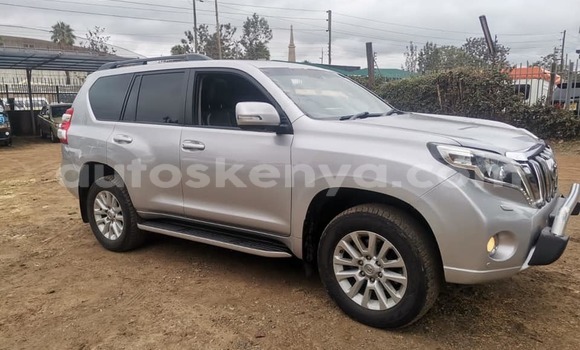 Buy Used Toyota Land Cruiser Prado Silver Car in Nairobi in Nairobi Buy Used Toyota Land Cruiser Prado Silver Car in Nairobi in Nairobi