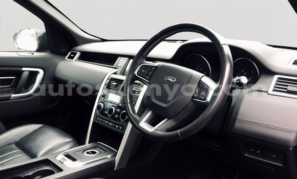 Nunua Ilio tumika Land Rover Discovery Sport Nyeusi Gari ndani ya Nairobi nchini Nairobi Nunua Ilio tumika Land Rover Discovery Sport Nyeusi Gari ndani ya Nairobi nchini Nairobi