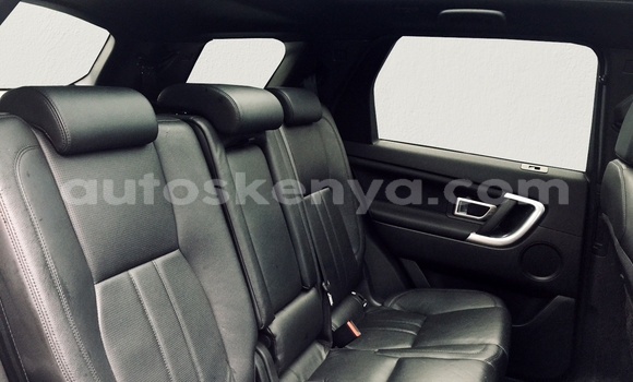 Nunua Ilio tumika Land Rover Discovery Sport Nyeusi Gari ndani ya Nairobi nchini Nairobi Nunua Ilio tumika Land Rover Discovery Sport Nyeusi Gari ndani ya Nairobi nchini Nairobi