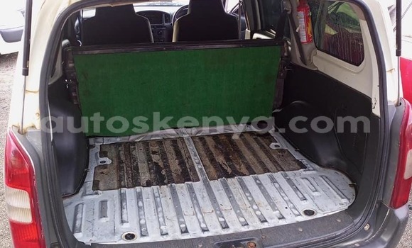 Oofamaa Toyota Probox White Makiinaa iti Nairobi keessatti Nairobi keessatti Oofamaa Toyota Probox White Makiinaa iti Nairobi keessatti Nairobi keessatti