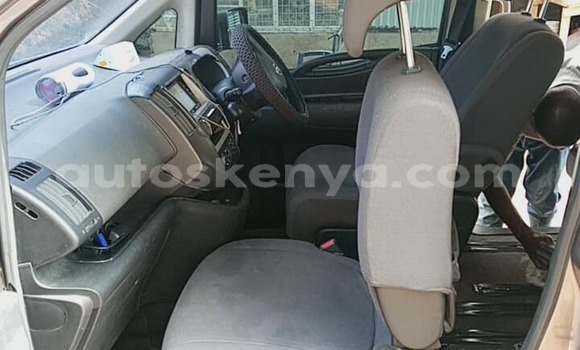 Oofamaa Nissan Serena Black Makiinaa iti Nairobi keessatti Nairobi keessatti Oofamaa Nissan Serena Black Makiinaa iti Nairobi keessatti Nairobi keessatti