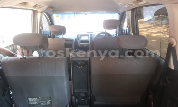 Oofamaa Nissan Serena Black Makiinaa iti Nairobi keessatti Nairobi keessatti Oofamaa Nissan Serena Black Makiinaa iti Nairobi keessatti Nairobi keessatti