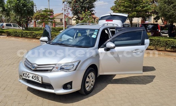 Nunua Ilio tumika Toyota Fielder Fedha Gari ndani ya Nairobi nchini Nairobi