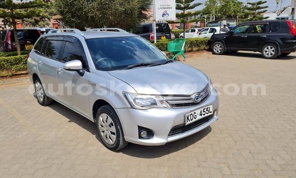 Oofamaa Toyota Fielder Silver Makiinaa iti Nairobi keessatti Nairobi keessatti Oofamaa Toyota Fielder Silver Makiinaa iti Nairobi keessatti Nairobi keessatti